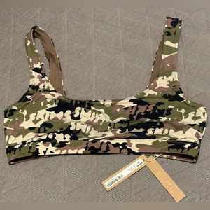 SKIMS, brand new women’s scoop neck bikini top, size Medium, camouflage